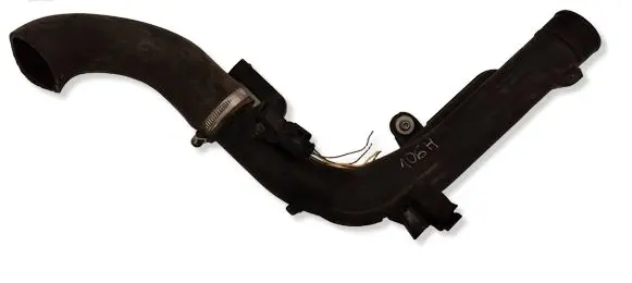 Volkswagen PASSAT B7 Intercooler hose/pipe 1K0145770AE