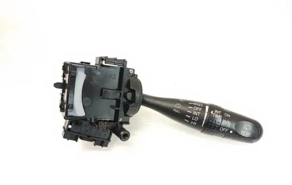 Suzuki Grand Vitara II Wiper control stalk