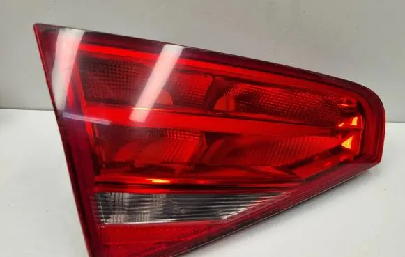 Audi A4 S4 B8 8K Tailgate rear/tail lights 8K5945093AA