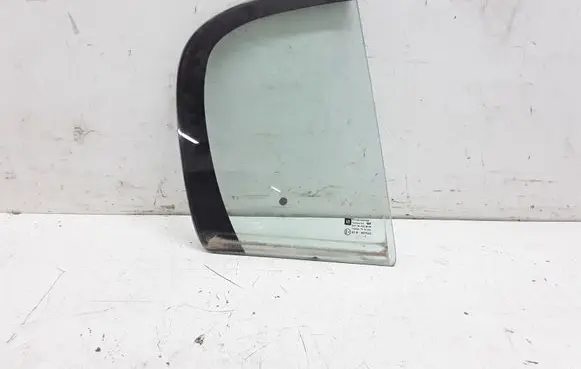 Rear vent window glass