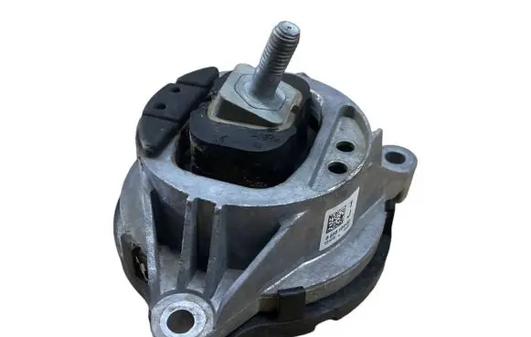 BMW X4 F26 Engine mount bracket 6856184 22116856184