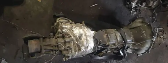Mitsubishi Pajero Sport I Manual 5 speed gearbox m011s5a012