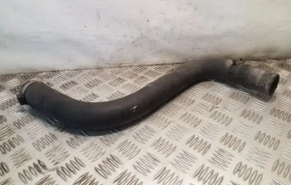 Jeep Grand Cherokee (WK) Engine coolant pipe/hose