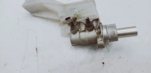 Nissan Qashqai Master brake cylinder 0204Y24277