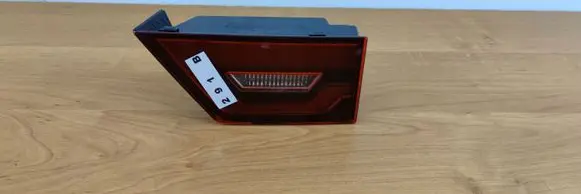 Jaguar E-Pace Tailgate rear/tail lights J9C313192CC