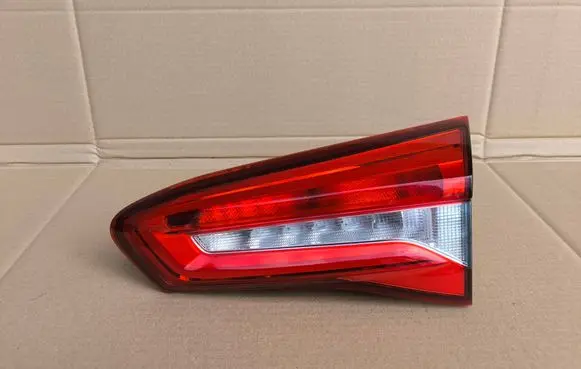 Ford Focus Rear/tail lights JX7B13A602RB