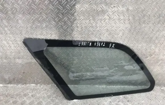 Mitsubishi Lancer Rear side window