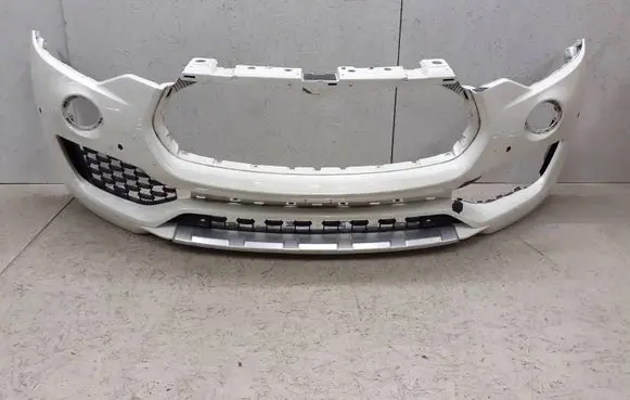 Maserati Levante Front bumper Zderzak przedni przód Maserati Levante