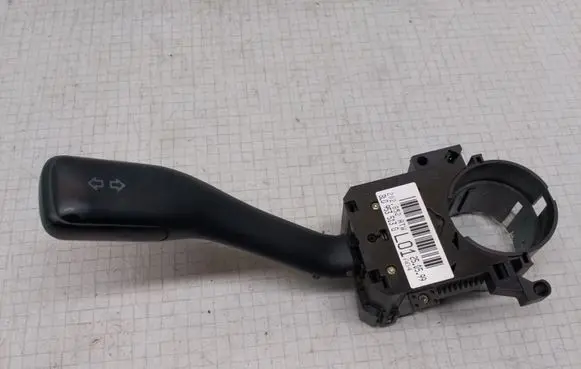 Skoda Octavia Mk1 (1U) Indicator stalk 8L0953513G