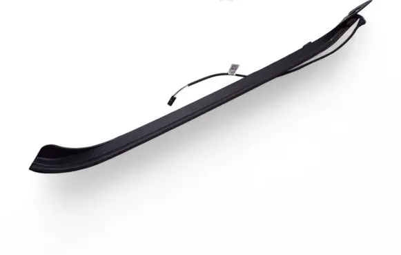 Volkswagen Touareg II Other trunk/boot trim element 7P6827712