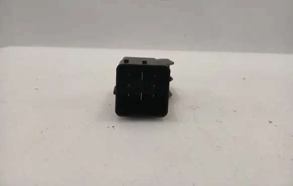 Ford Mondeo MK IV Glow plug pre-heat relay 9666671780