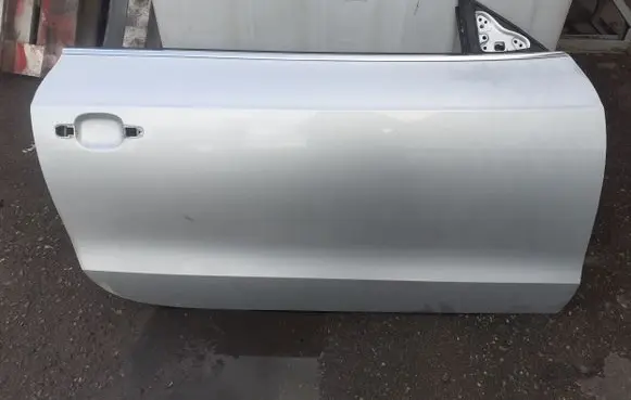 Door (2 Door Coupe)