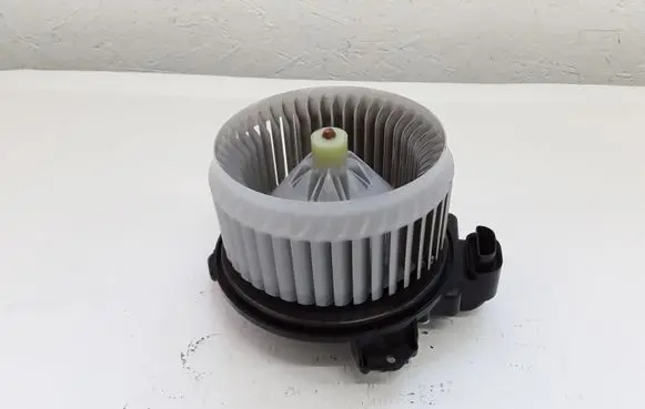 Toyota Urban Cruiser (XP110) Heater fan/blower 3070 6L12