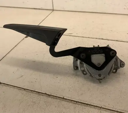 Volkswagen PASSAT B6 Seat adjustment handle 3C0881091 8313992K