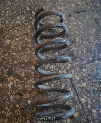 Mitsubishi Outlander Rear coil spring