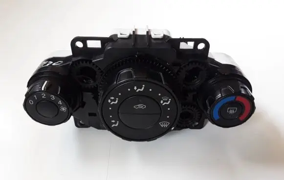 Ford Fiesta Air conditioner control unit module 8A6118549AE
