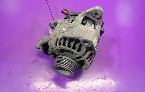 Opel Corsa C Generator/alternator 