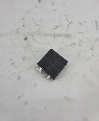 Audi A8 S8 D2 4D Other relay 5KG00656804 4B0919471