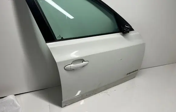 BMW X3 E83 Front door