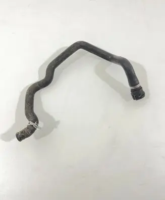 BMW 5 F10 F11 Engine coolant pipe/hose 9224372