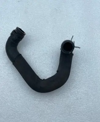Mercedes-Benz GLE (W166 - C292) Engine coolant pipe/hose A1665060635 9020136A DPL625412