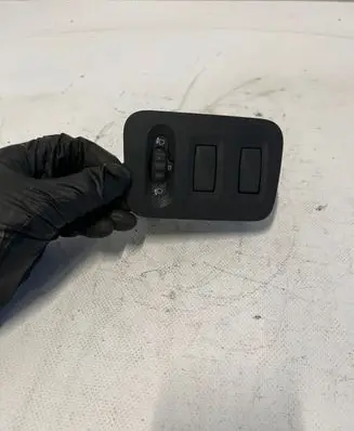 Renault Master III Headlight level height control switch 8200379685