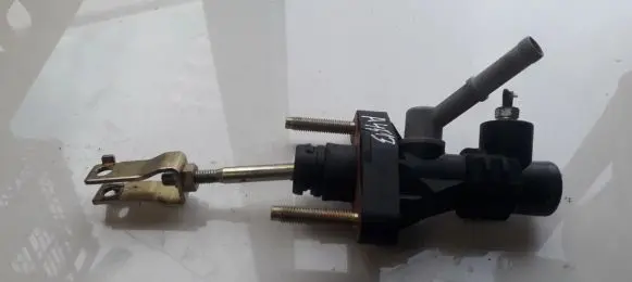 Toyota Corolla Verso AR10 Clutch master cylinder 1850616