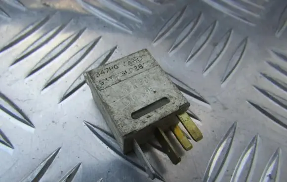 Ford Mondeo MK I Other relay 93BGI3L028AA