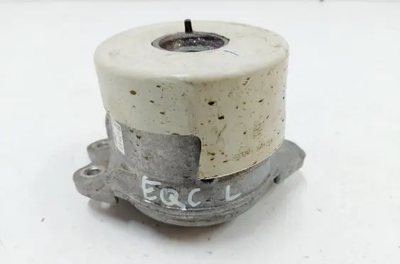Mercedes-Benz EQC Engine mount vacuum valve A2932400200