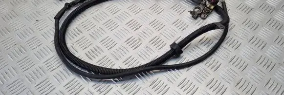 Mercedes-Benz ML W163 Positive cable (battery)