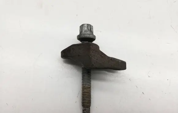 Peugeot 308 Fuel Injector clamp holder