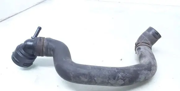 Volkswagen Touran I Engine coolant pipe/hose 6Q0122291E