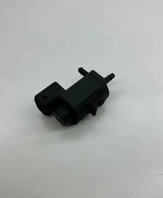 BMW 5 E60 E61 Turbo solenoid valve 1742712 06T142