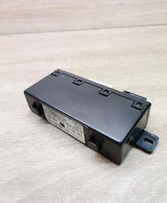 BMW 5 E39 Door control unit/module 6904255