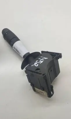 Renault Laguna II Indicator stalk 8200002461 34448401AL 28C1PV1