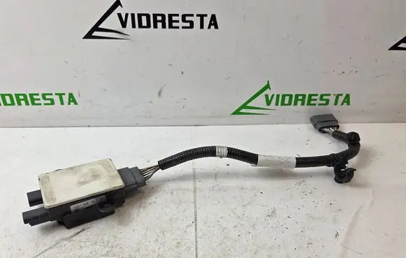 Nissan NV300 Fuel injection pump control unit/module 169102698R PBTGF30