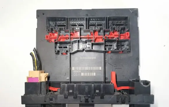 Volkswagen PASSAT B6 Comfort/convenience module 3C0937049D