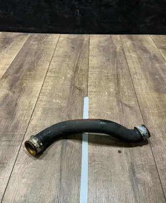 Mercedes-Benz C W204 Engine coolant pipe/hose a2045011582
