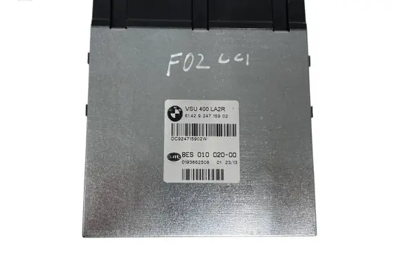 BMW 7 F01 F02 F03 F04 Voltage converter inverter 9247159 8ES01002000 0193662508