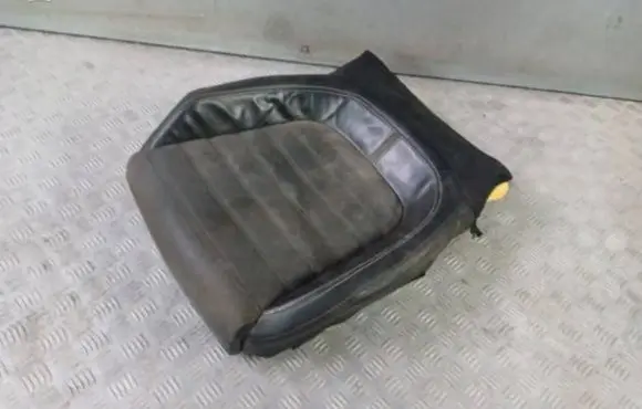 Volkswagen PASSAT CC Seat trim 