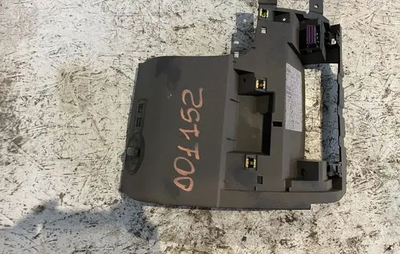 Volkswagen Caddy Light switch