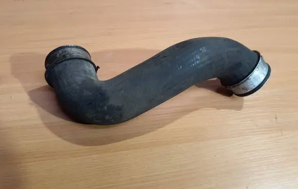 Mercedes-Benz E W210 Intercooler hose/pipe