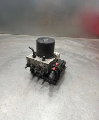 Skoda Fabia Mk1 (6Y) ABS Pump 0265950347
