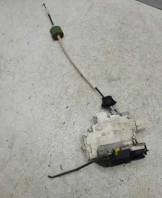 Audi A6 S6 C6 4F Front door lock