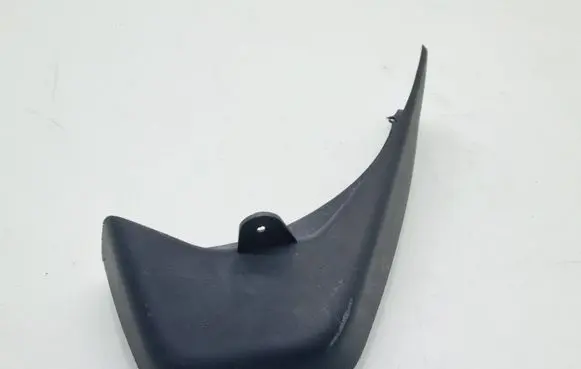 Renault Megane III Rear mudguard 7711426164