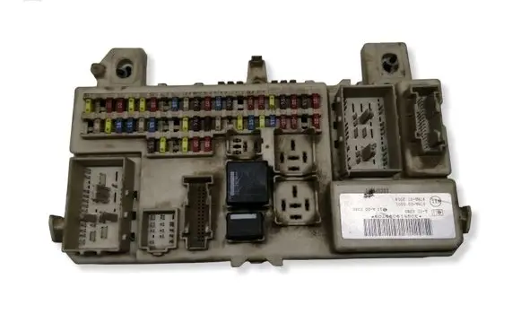 Ford Focus Fuse module 4M5T14A073CH