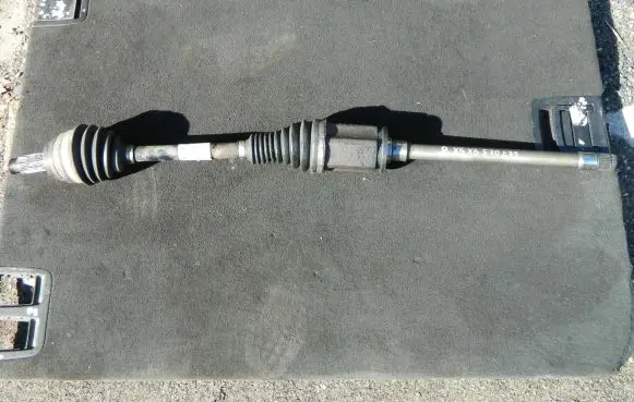 BMW X6 E71 Front driveshaft 7596912