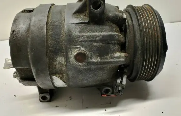 Renault Scenic I Air conditioning (A/C) compressor (pump) 6560630