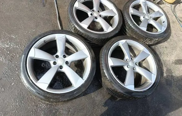 Audi A6 S6 C7 4G R20 alloy rim 4G0601025BP