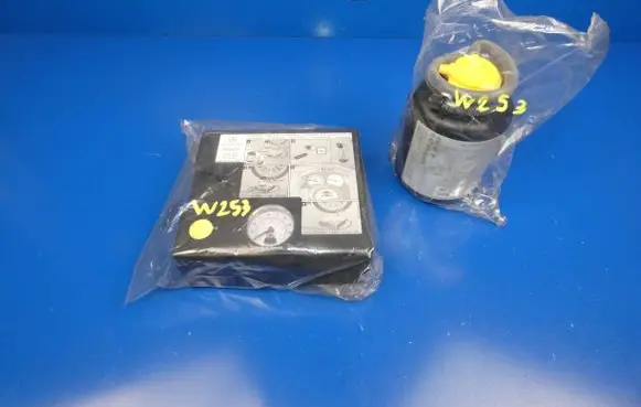 Mercedes-Benz GLC X253 C253 Tire air pump compressor 